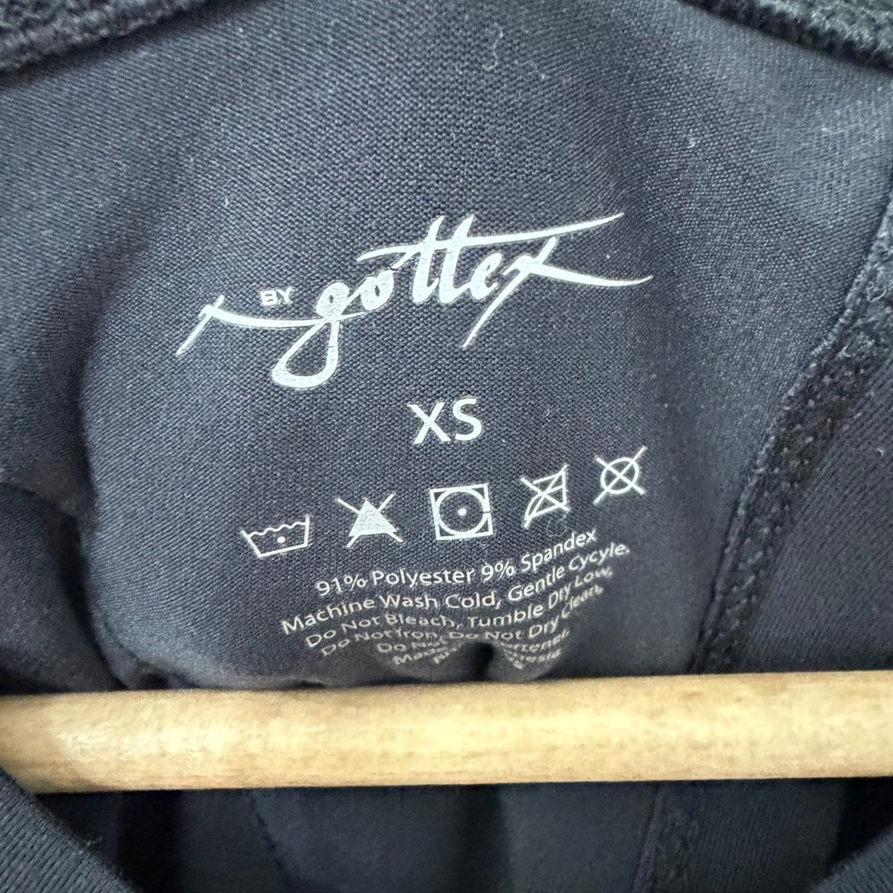 X by Gottex Tank Top XS Black Split Back Activewear‎ Sleeveless Shirt - Picture 3 of 4